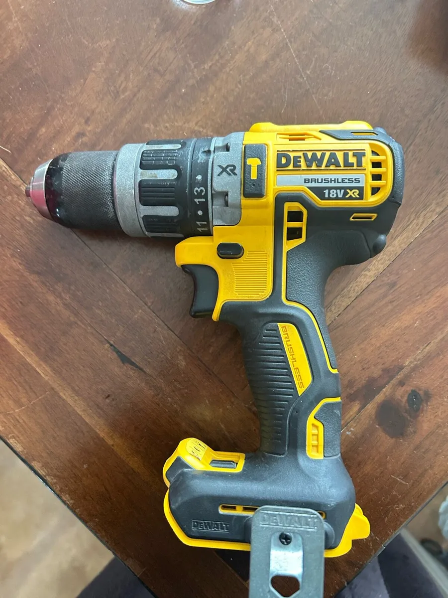 DeWalt Brushless combi drill - Image 2