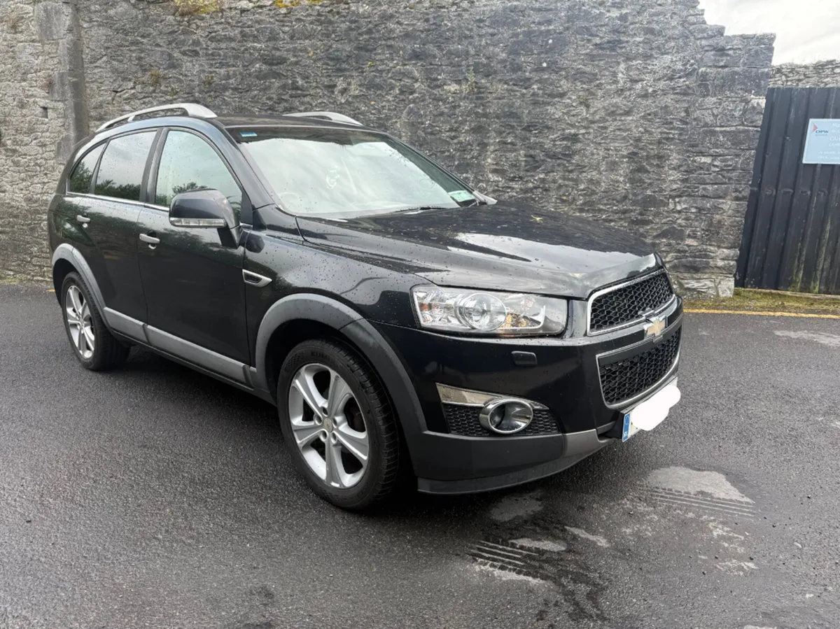 Chevrolet captiva suv - Image 1