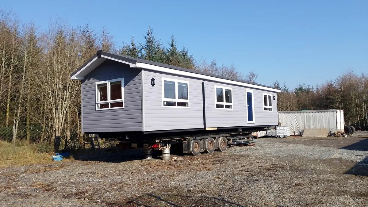 Chalet - Image 2