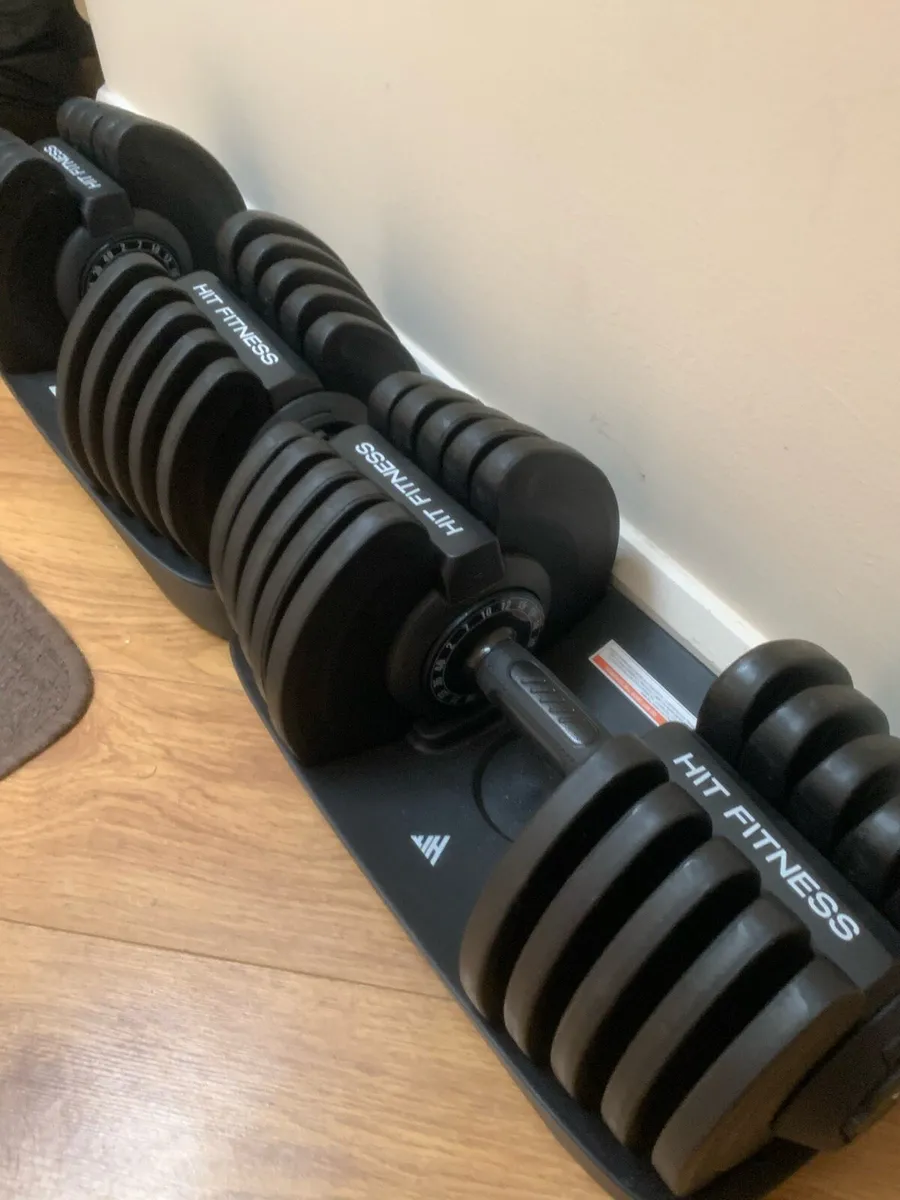 40KG ADJUSTABLE DUMBBELLS (NEED GONE TODAY) - Image 2