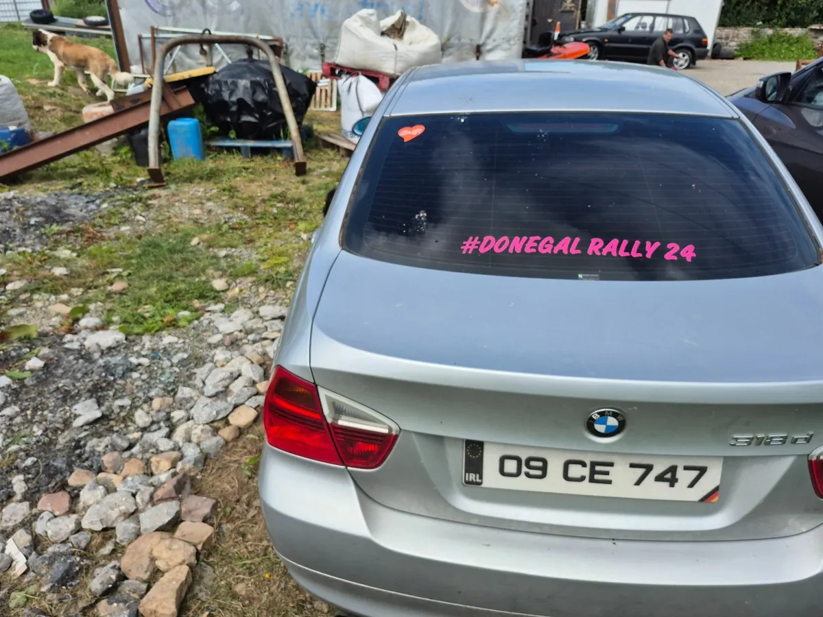 Car - Image 2