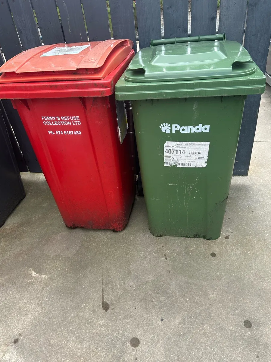 Wheelie bin - Image 1