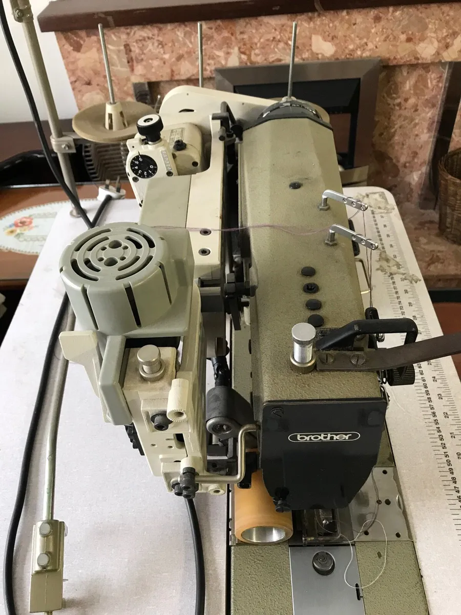 Brother Double Stitch Sewing Machine - Image 4