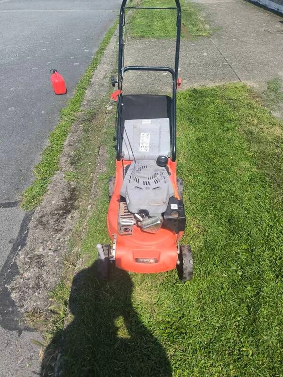 Petrol Lawnmower - Image 3
