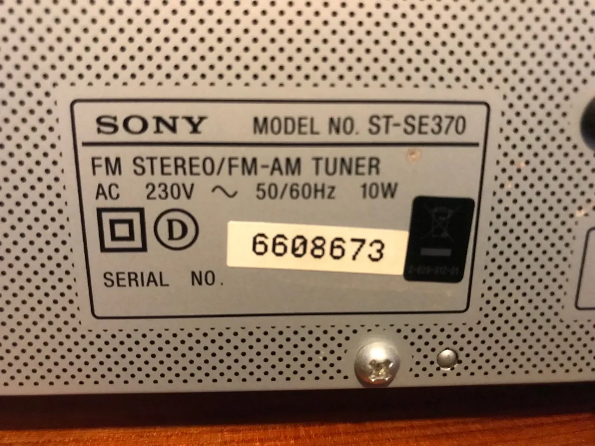 Sony Tuner Pioneer Tuner - Image 4