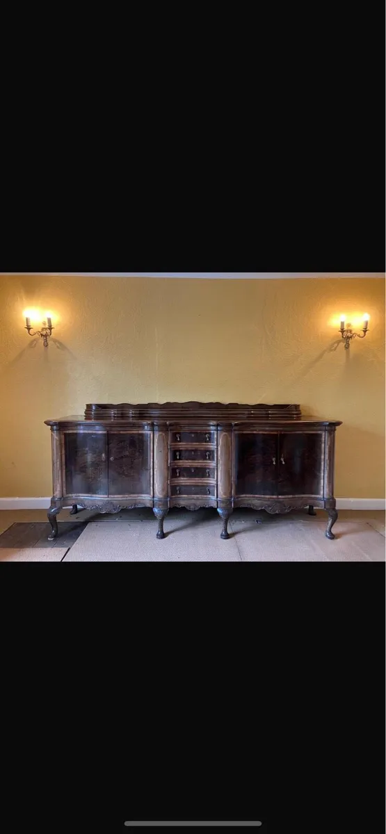 Sideboard - Image 4
