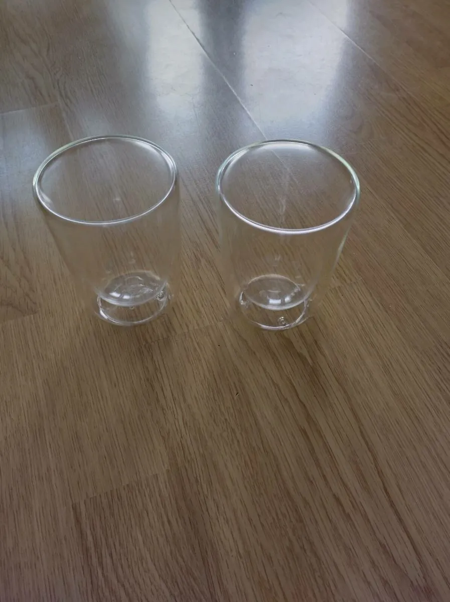 2 thermal coffee cups