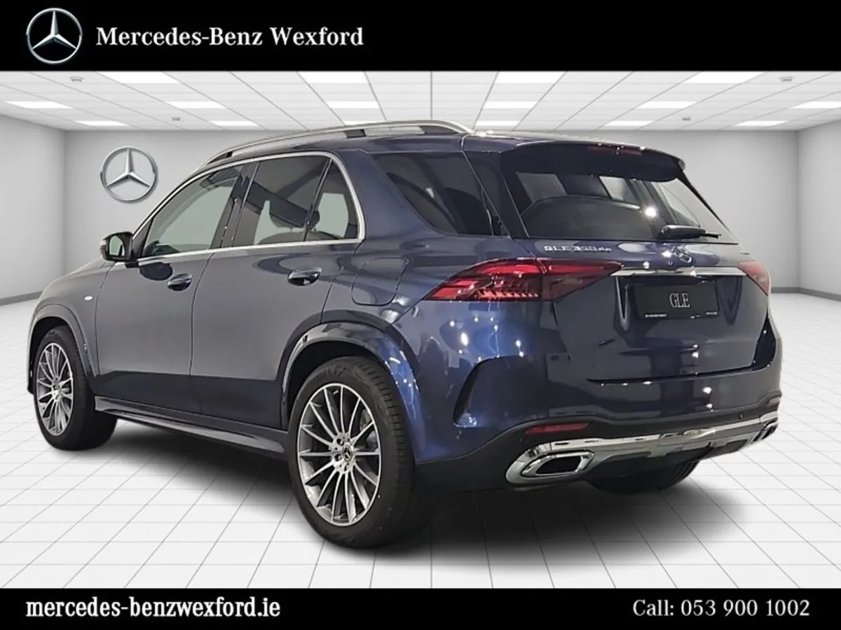 Mercedes-Benz GLE 350De AMG Exterior With Upgrade - Image 4