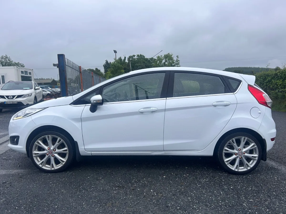 Ford Fiesta 2016 1.0L petrol - Image 4