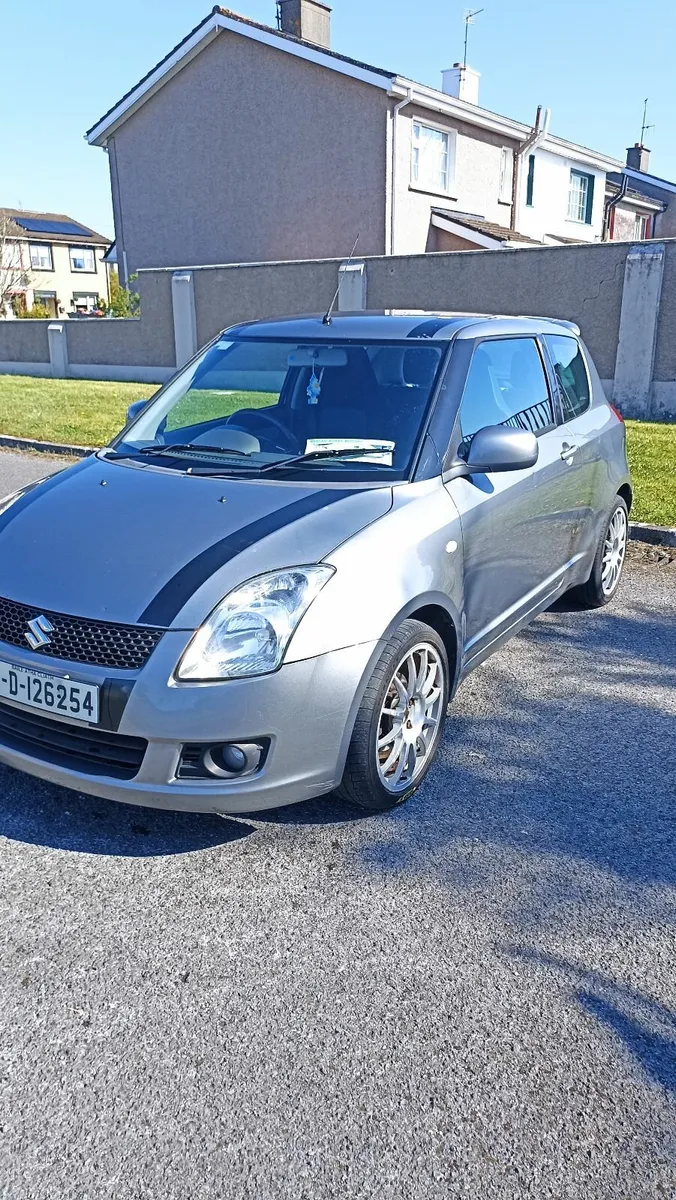 Suzuki Swift 2009 - Image 1