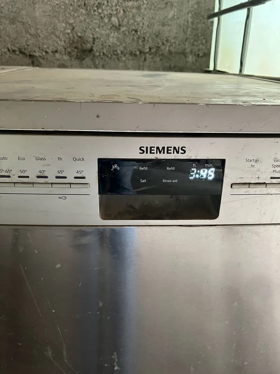 Dishwasher, fridge - Image 3