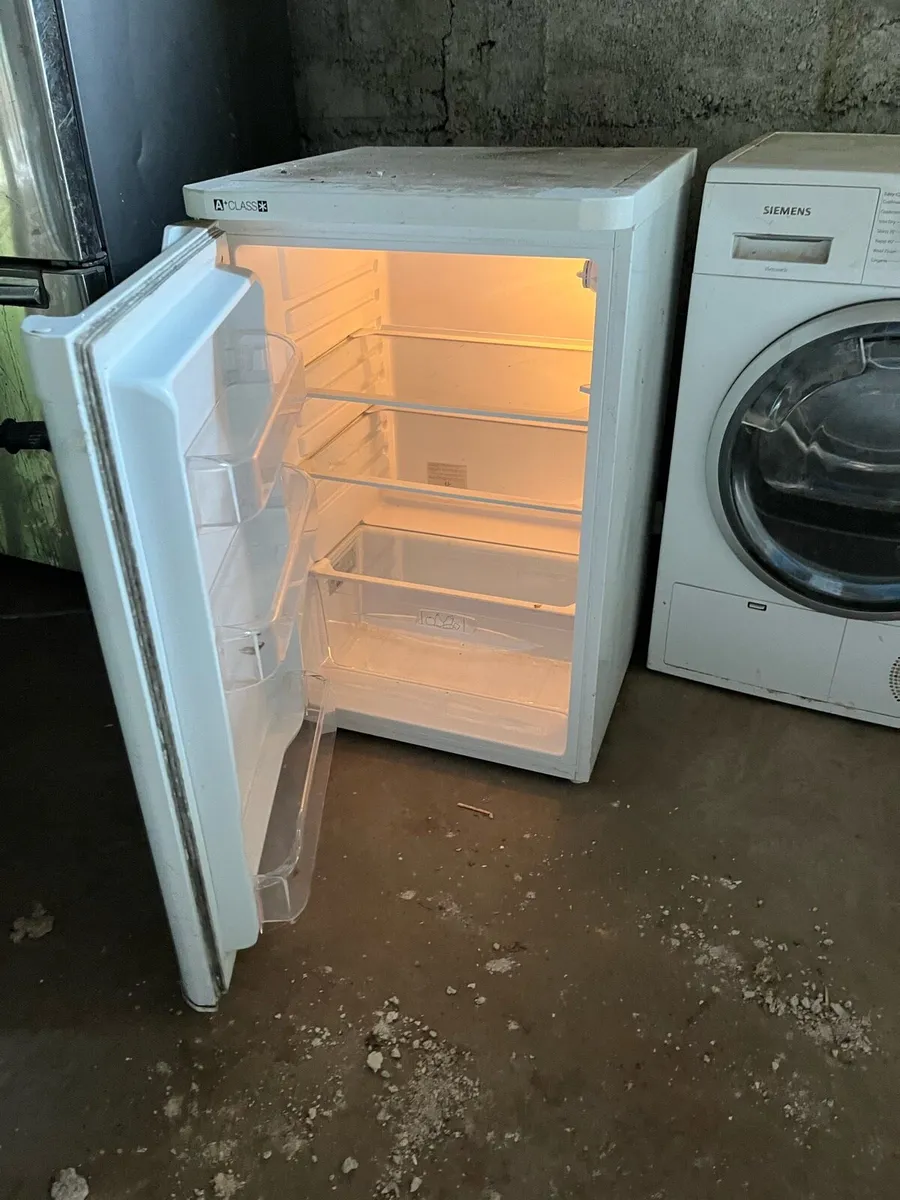 Dishwasher, fridge - Image 4