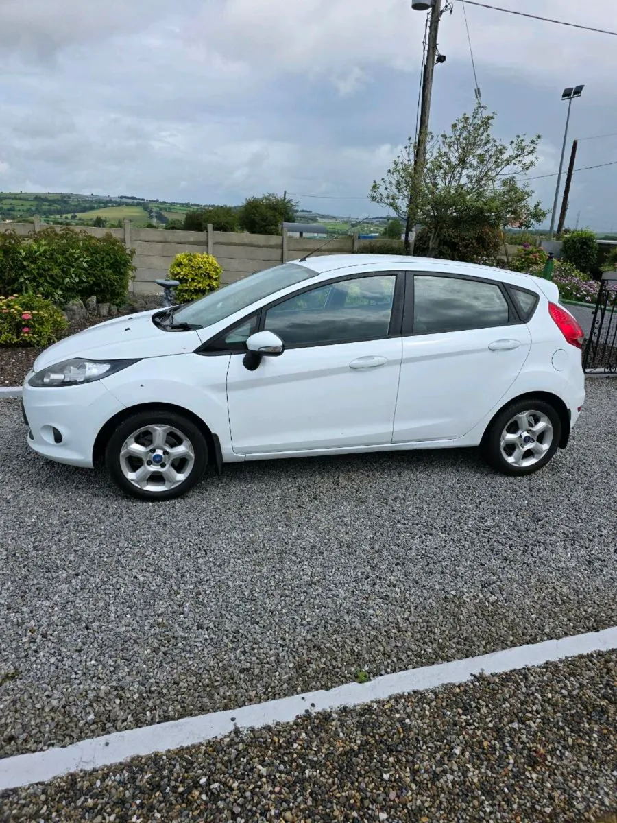 Ford Fiesta - Image 2