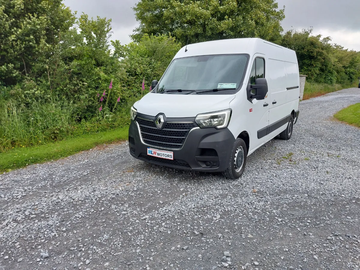 Renault Master 202 MWB Price includes VAT Mint Con - Image 3