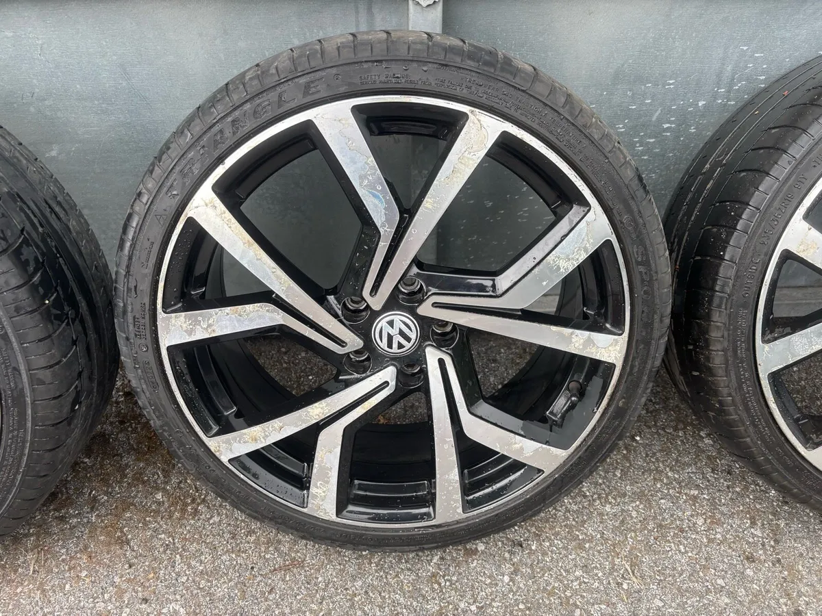 19 Inch Volkswagen Club Sport wheels 5 x 112 - Image 3