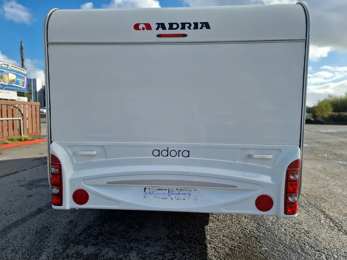 Adria thames - Image 3