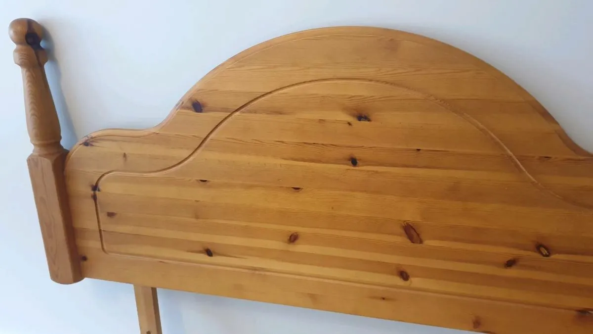 Headboard for bed - Image 2