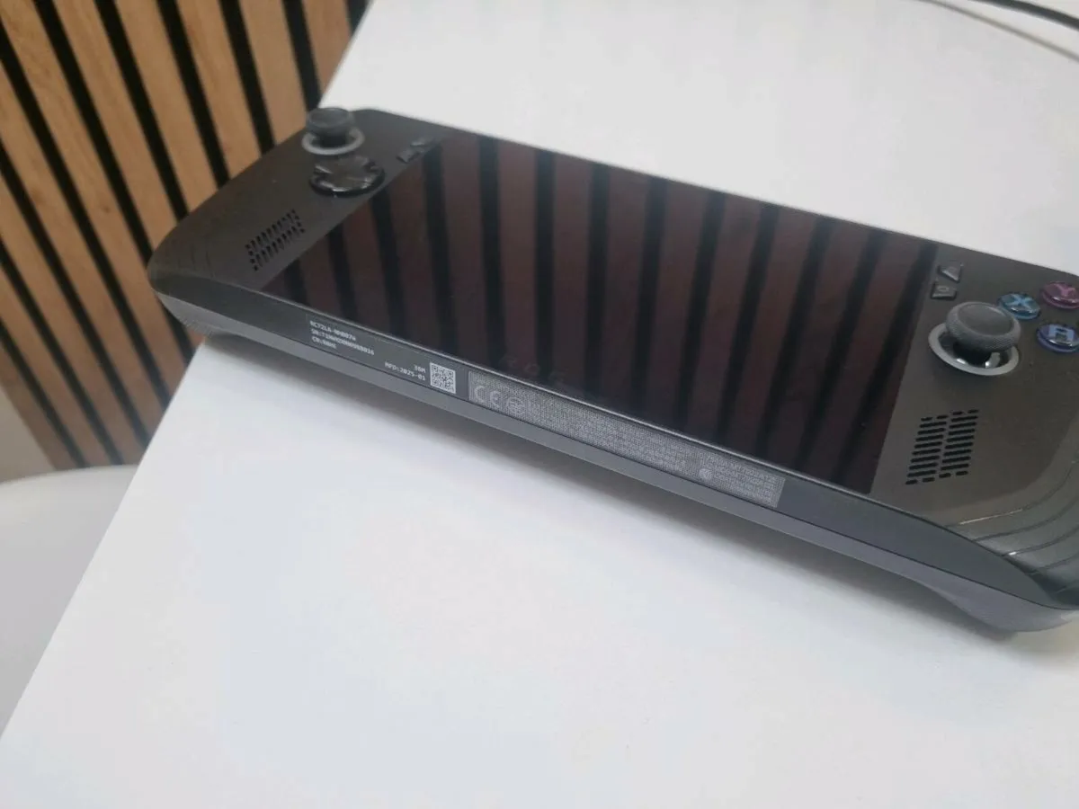 ASUS ROG Ally X - Image 3