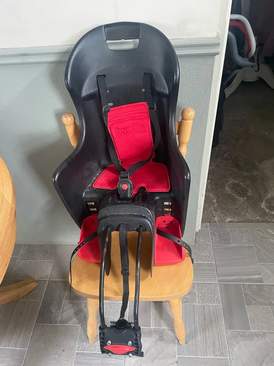 Child’s seat for adults bike - Image 1