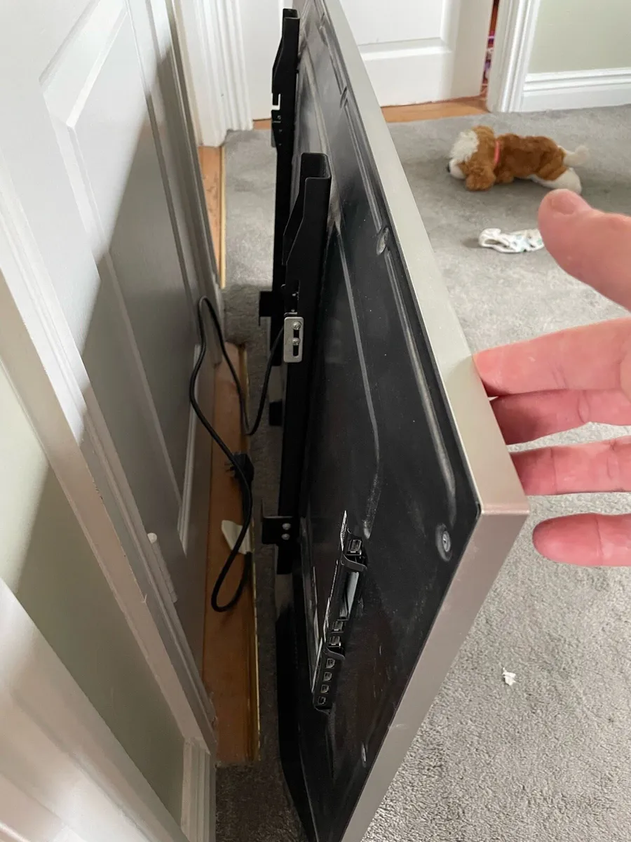 LG 3D Blue-Ray Player Set - Image 2