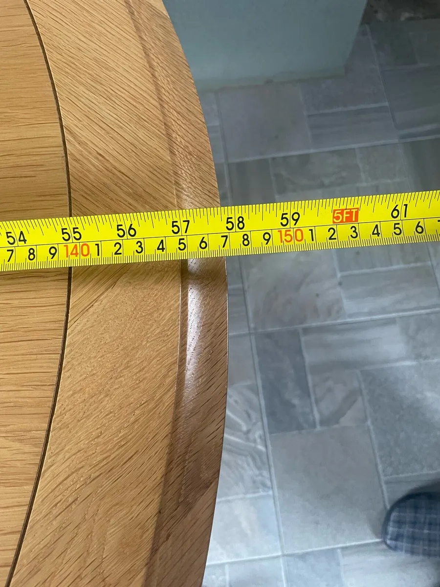 Round Solid Oak Table extendable - Image 4