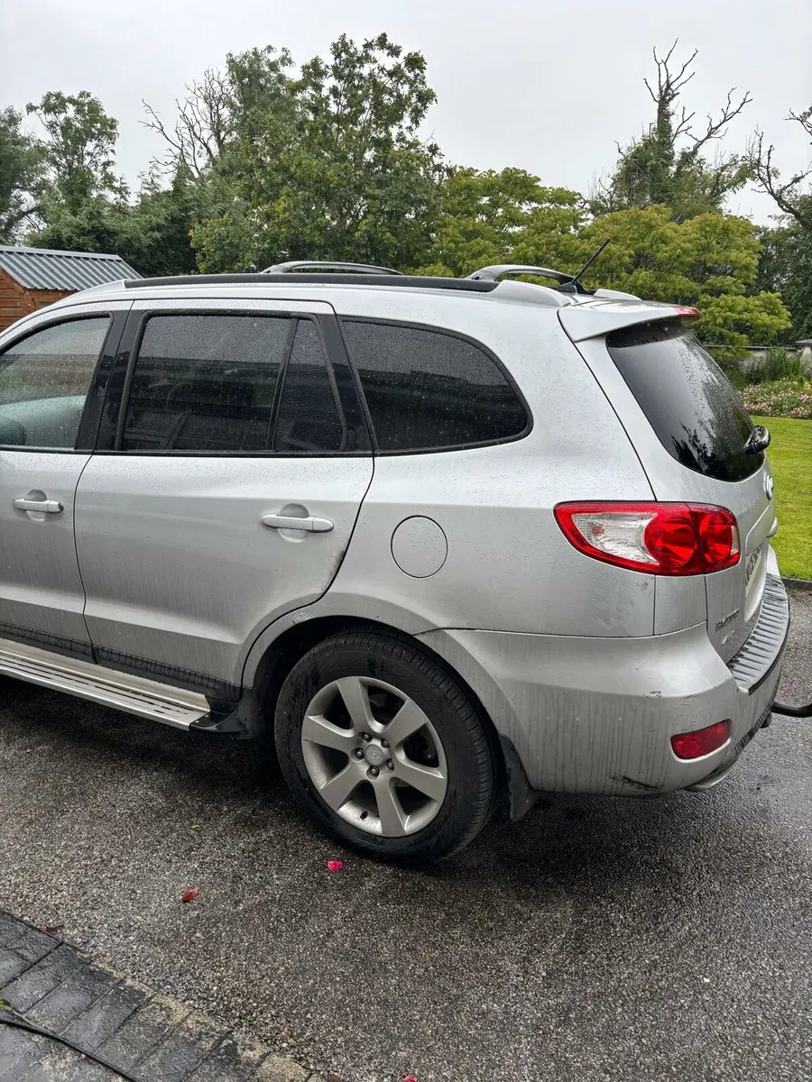 Hyundai Santafe 2008 - Image 3