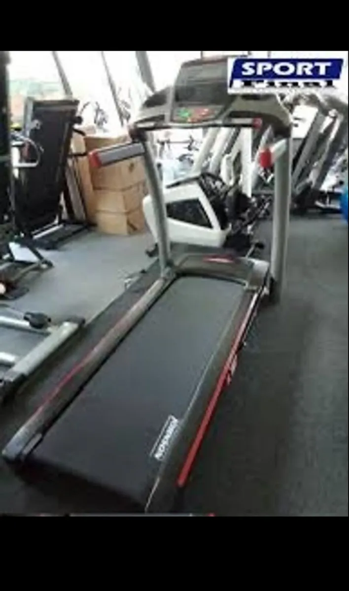 JOHNSON 8.1 TREADMILL - Image 3