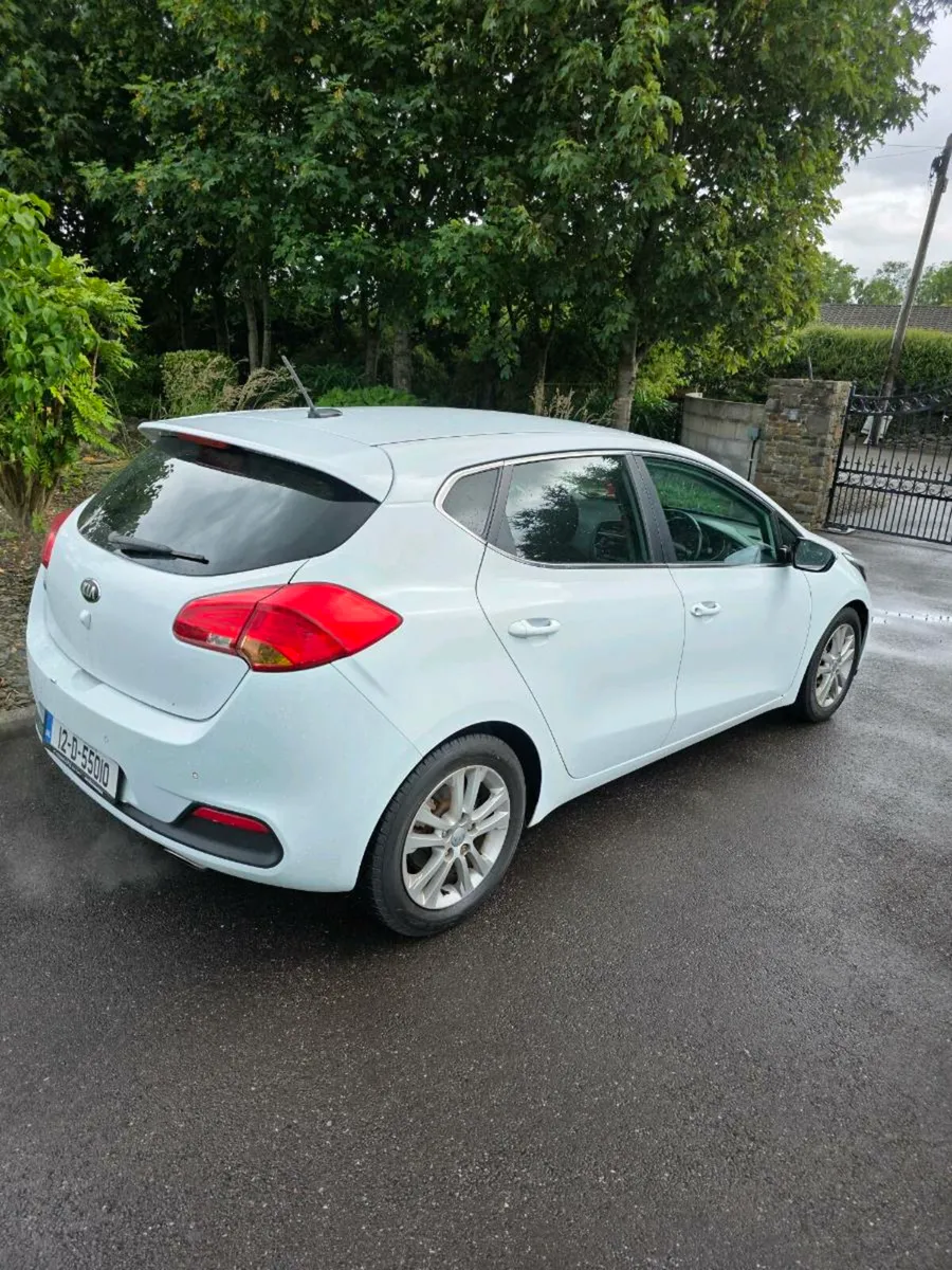 Kia Ceed AUTOMATIC...Hi spec - Image 3
