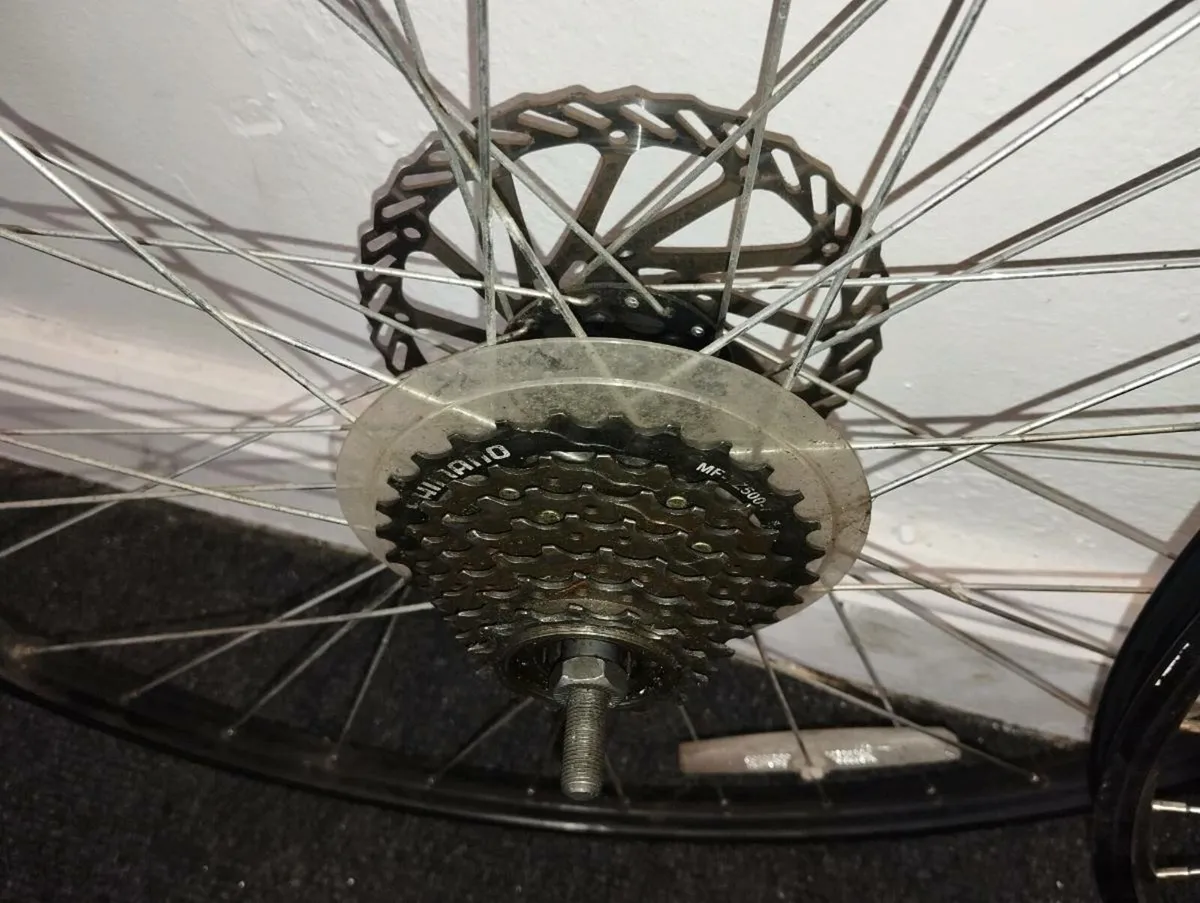 A set of 27.inch wheels - Image 4