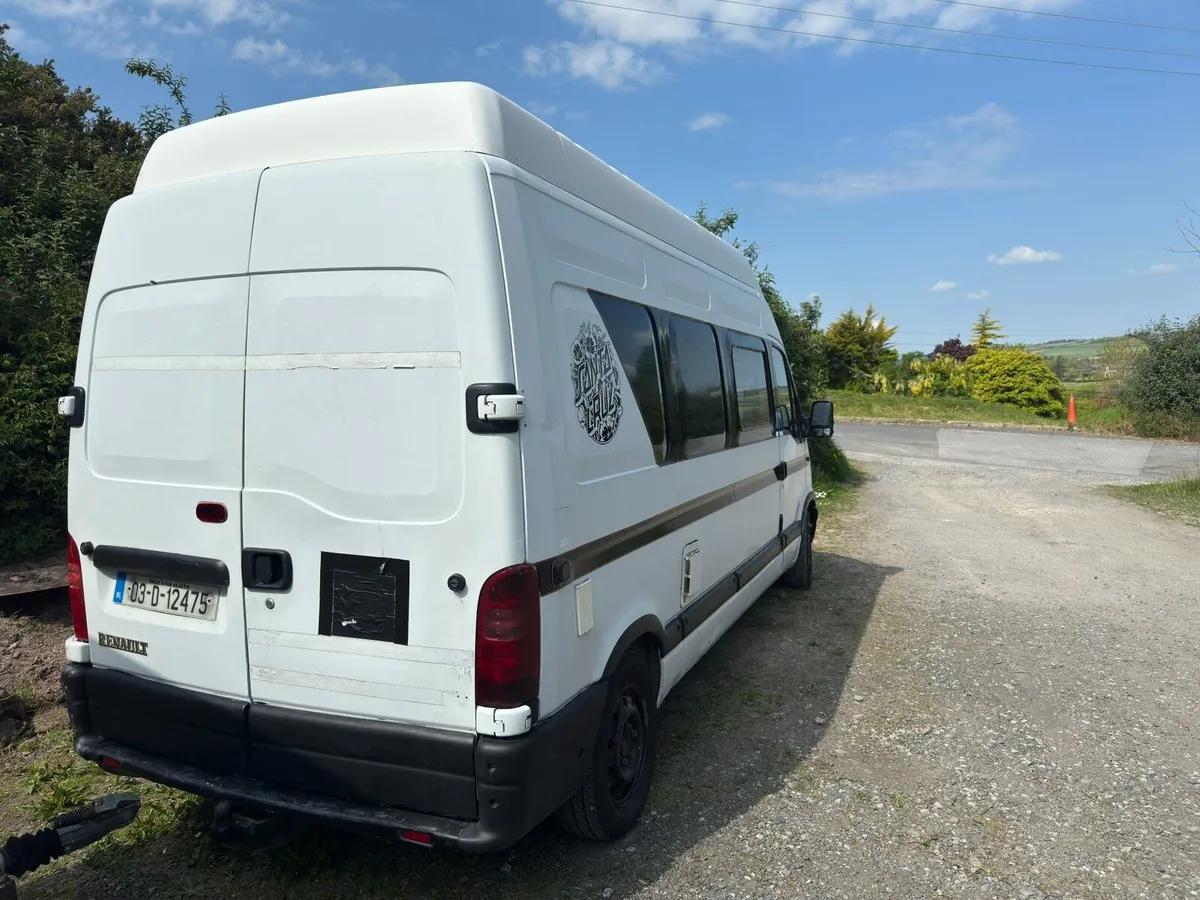 Campervan Renault master - Image 3