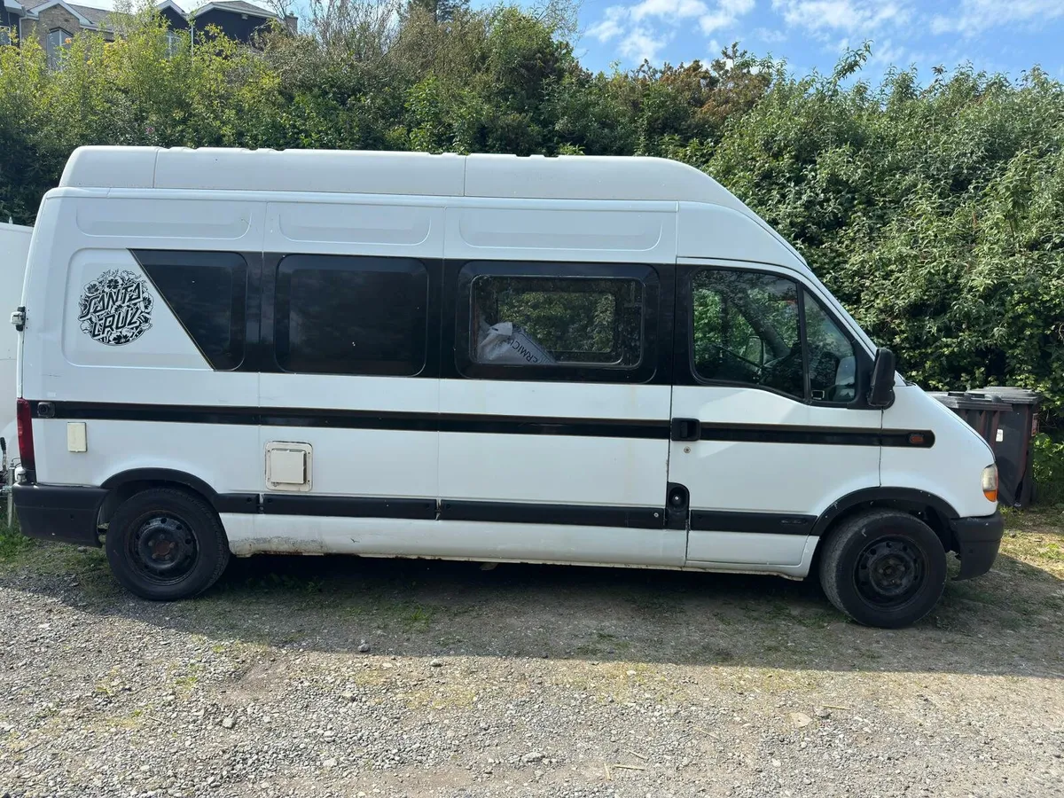 Campervan Renault master - Image 4