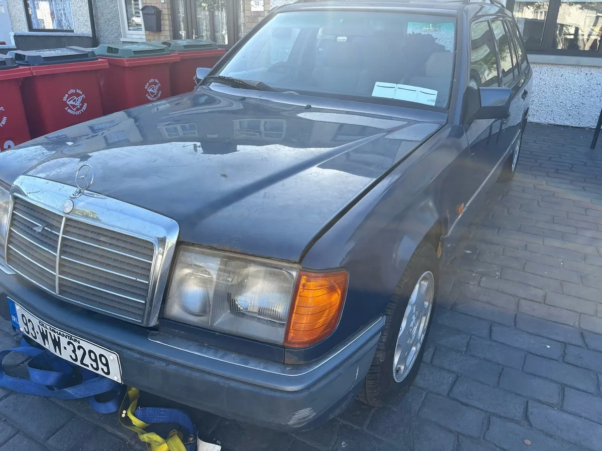 Mercedes w124 estate - Image 3