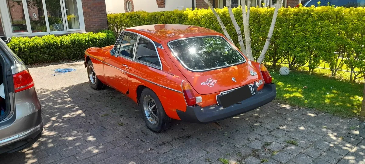 MG MGB 1979 - Image 1