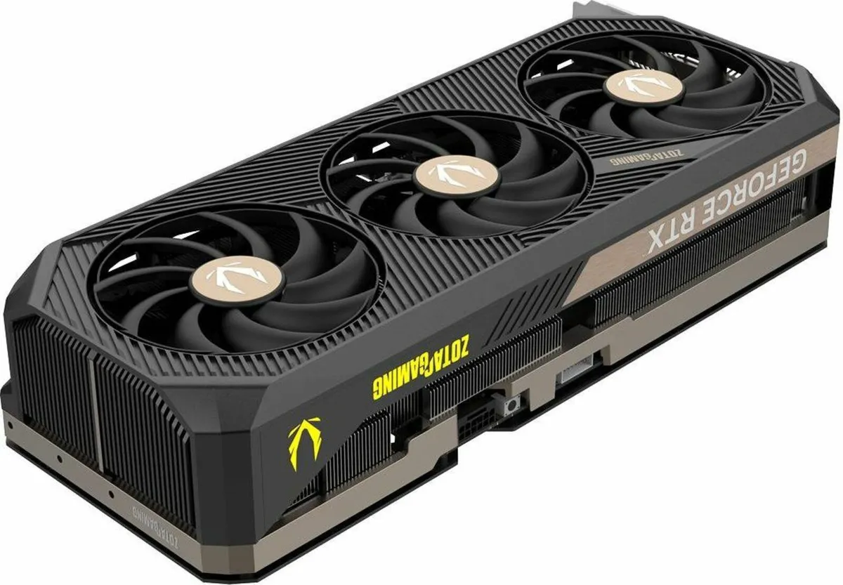 32GB ZOTAC GEFORCE RTX 5090 SOLID OC - Image 1
