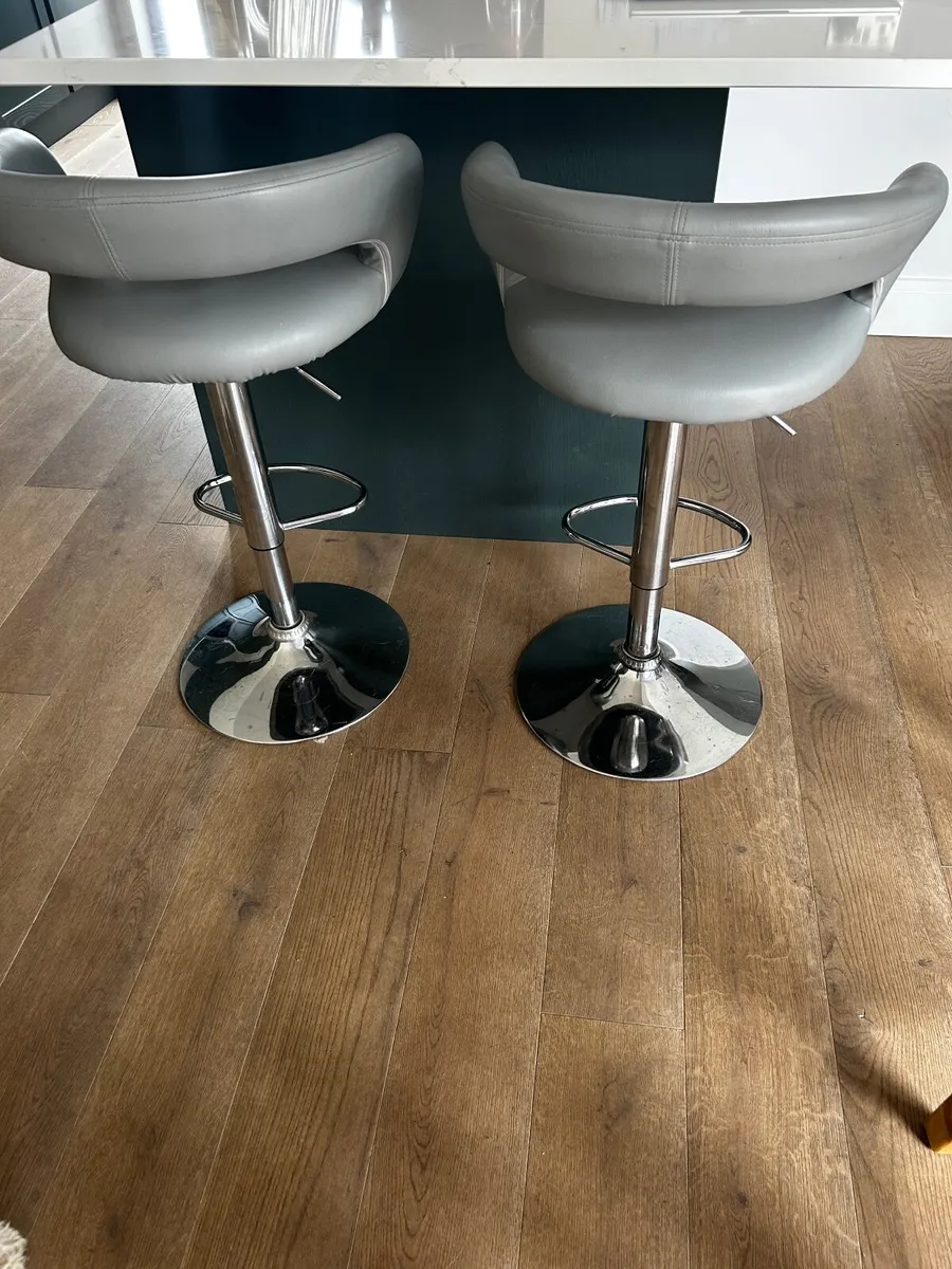 Bar Stool - Image 2