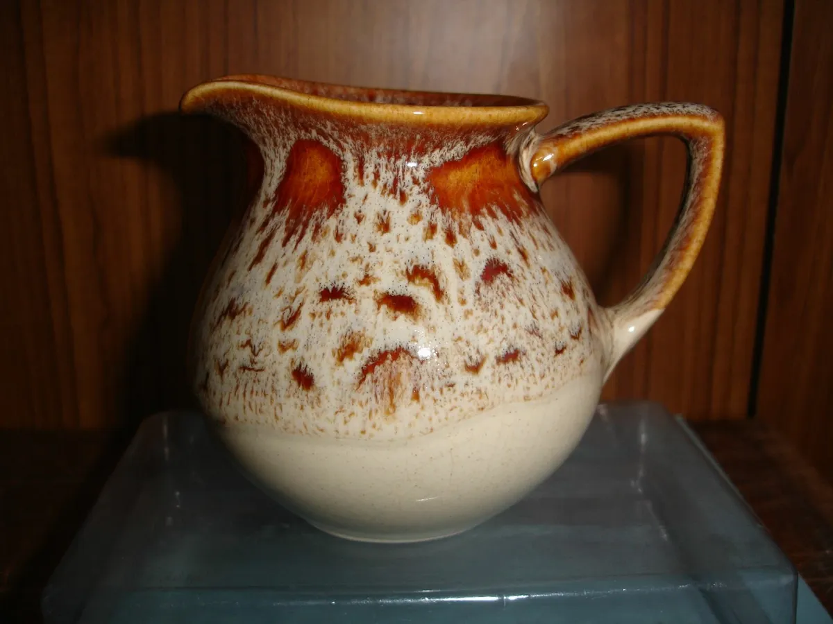 FostersCornish Pottery Light Honeycomb Jug - Image 1