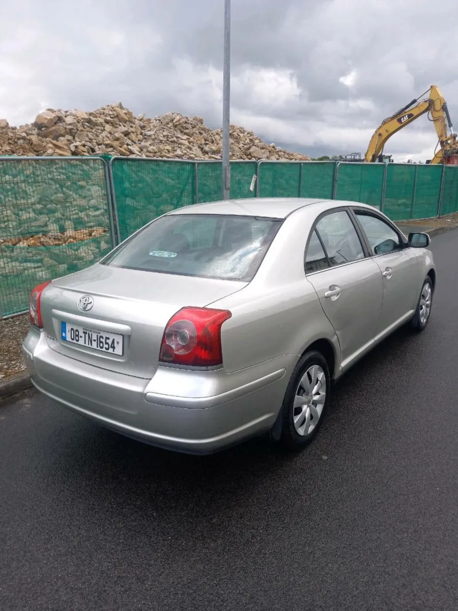 Toyota avensis 1.6 petrol 2026 nct low miles - Image 3