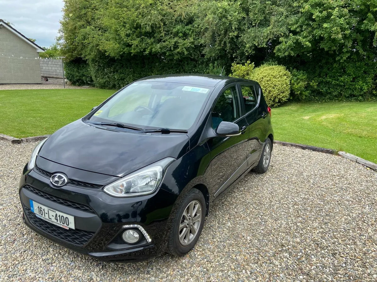 Hyundai I10 Deluxe 4DR - Image 2