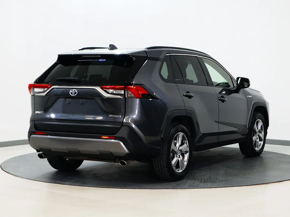 *83* 2020 Toyota RAV4 2.5 VVT-I DESIGN - Image 4