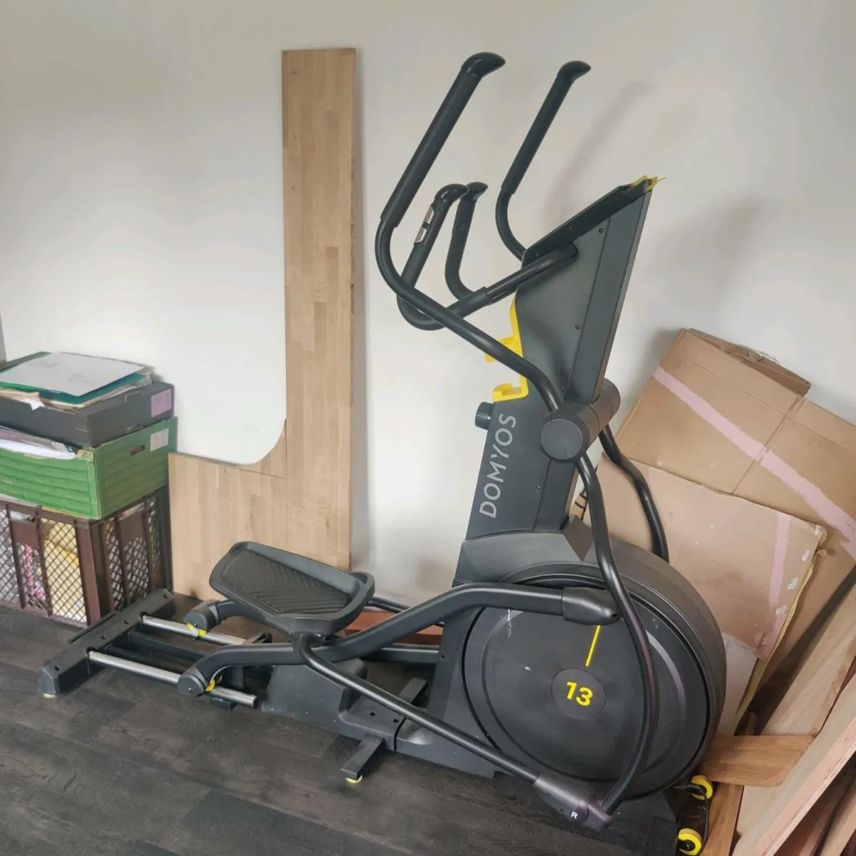 Elliptical machine - Image 1