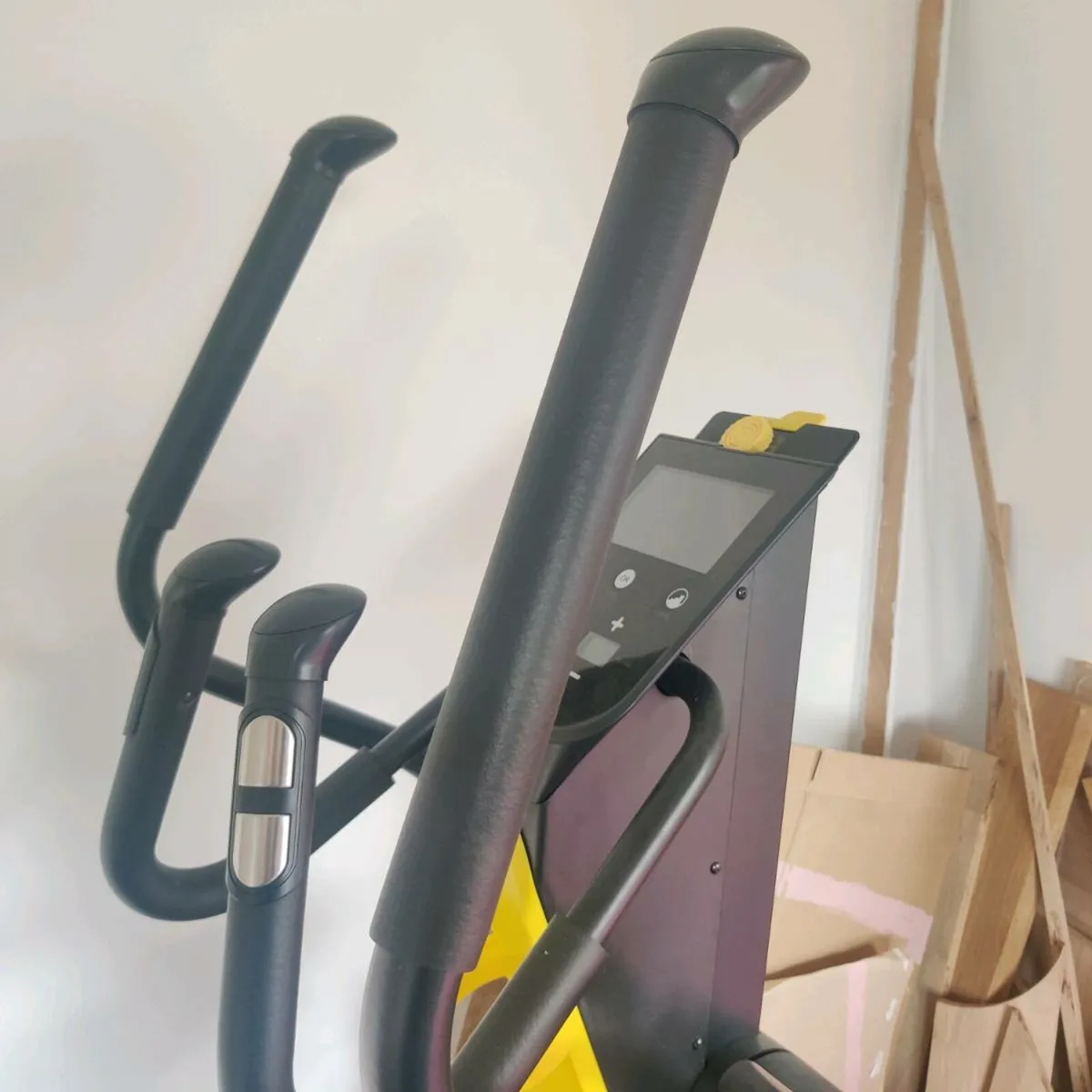 Elliptical machine - Image 4