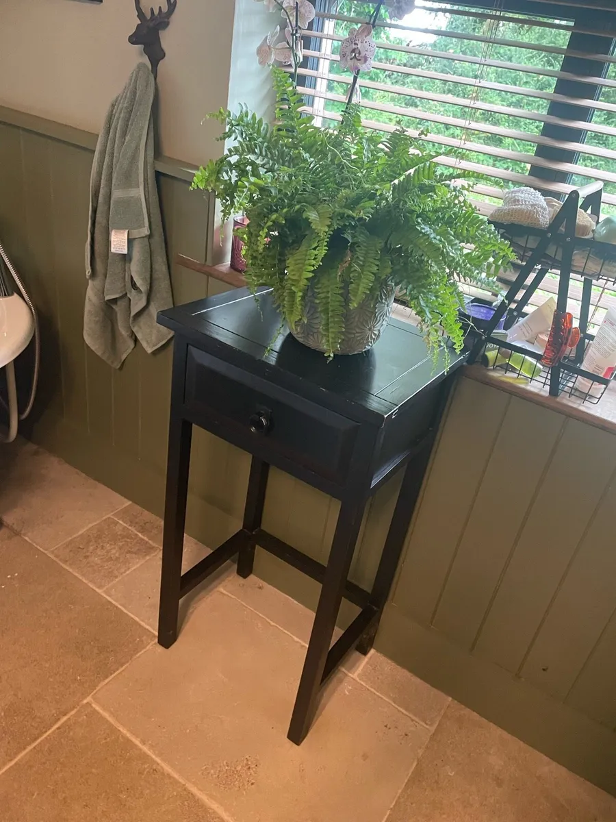 Black Side Table - Image 2