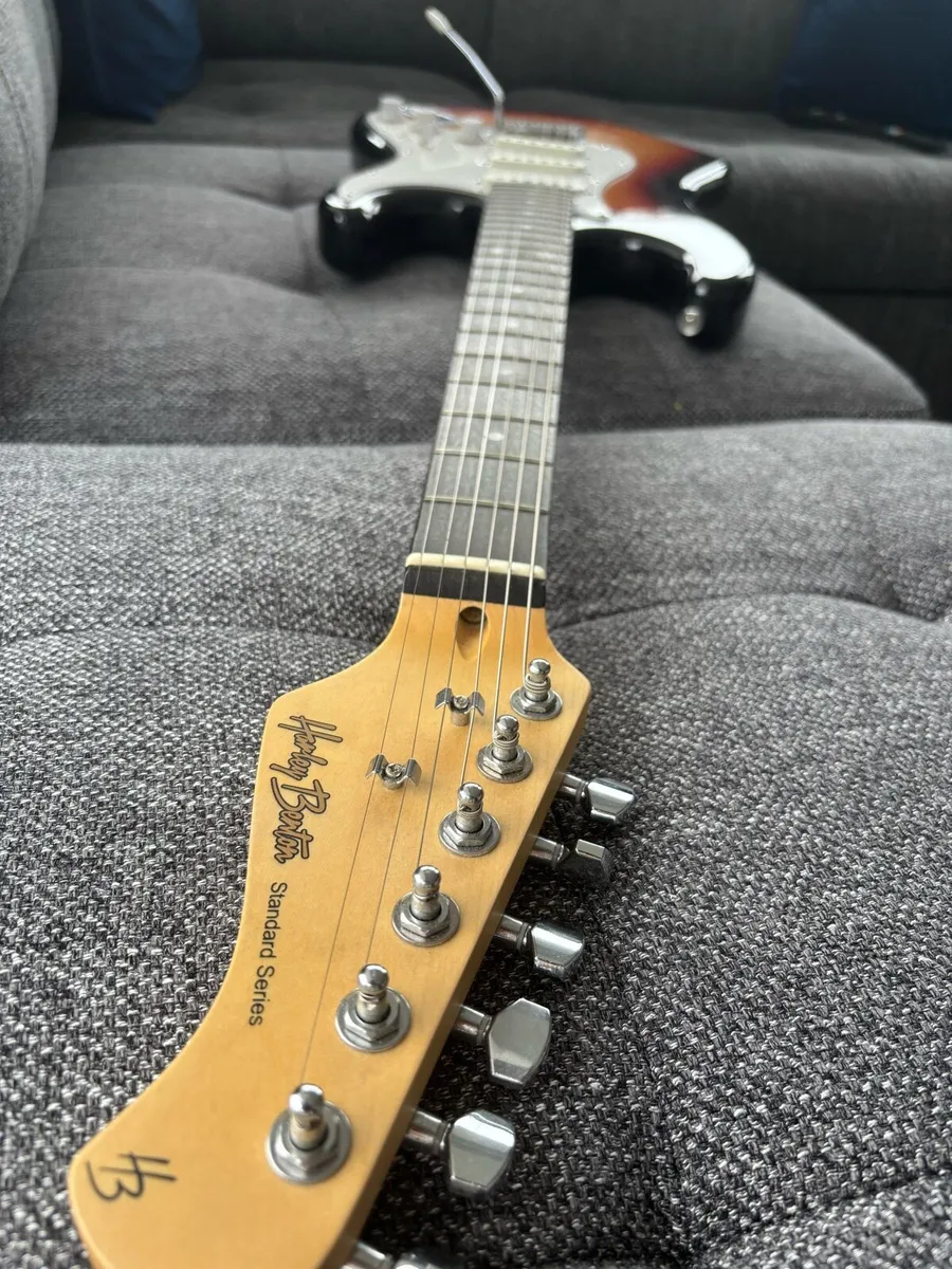 Harley Benton electric guitar - Image 3