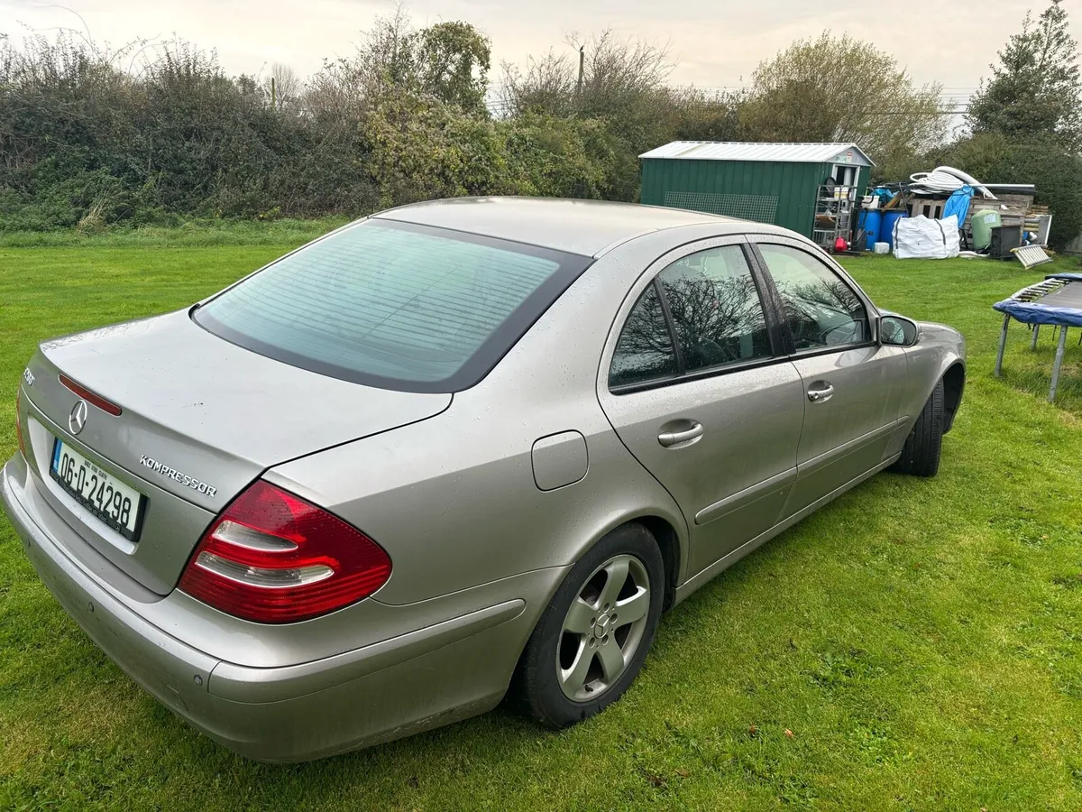 E200 Merc - Image 3