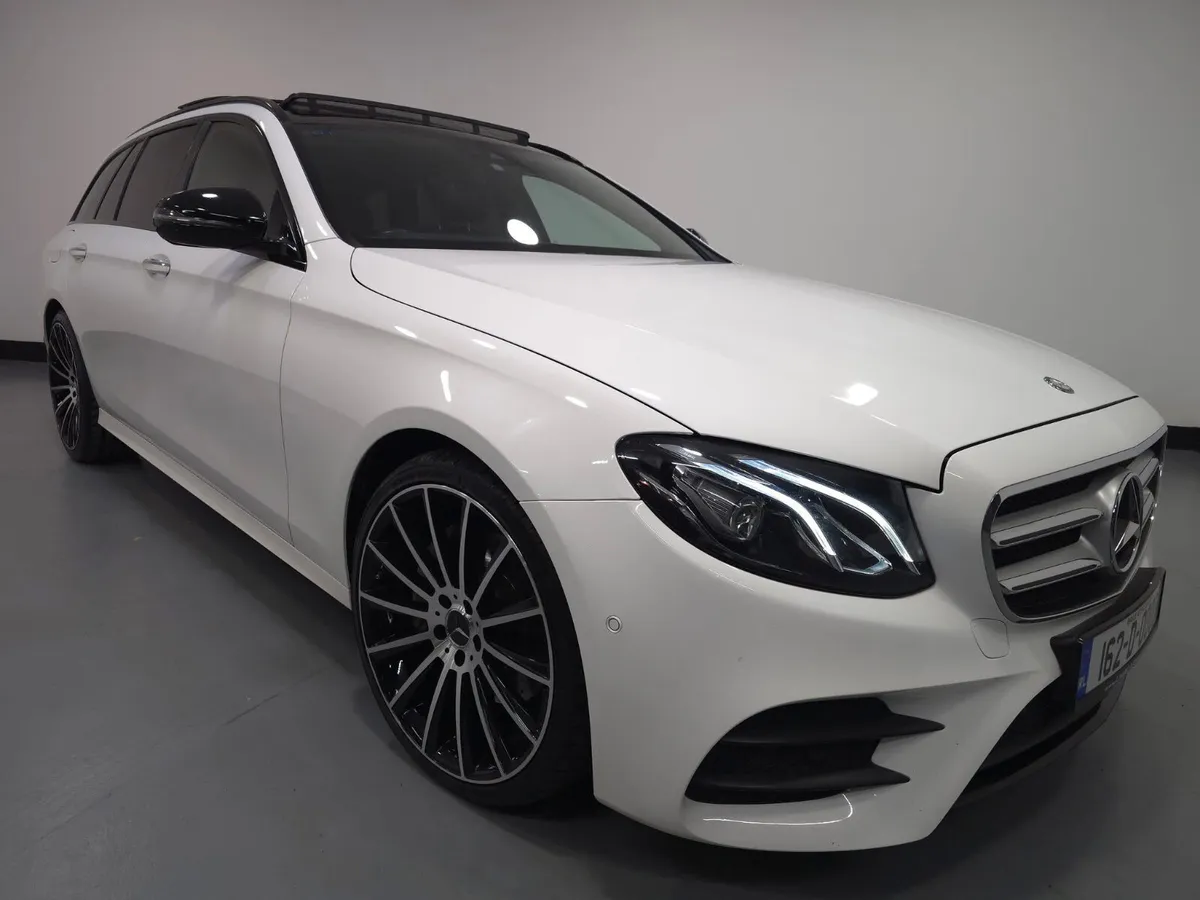 Mercedes E-Class AMG Line Premium - Image 4