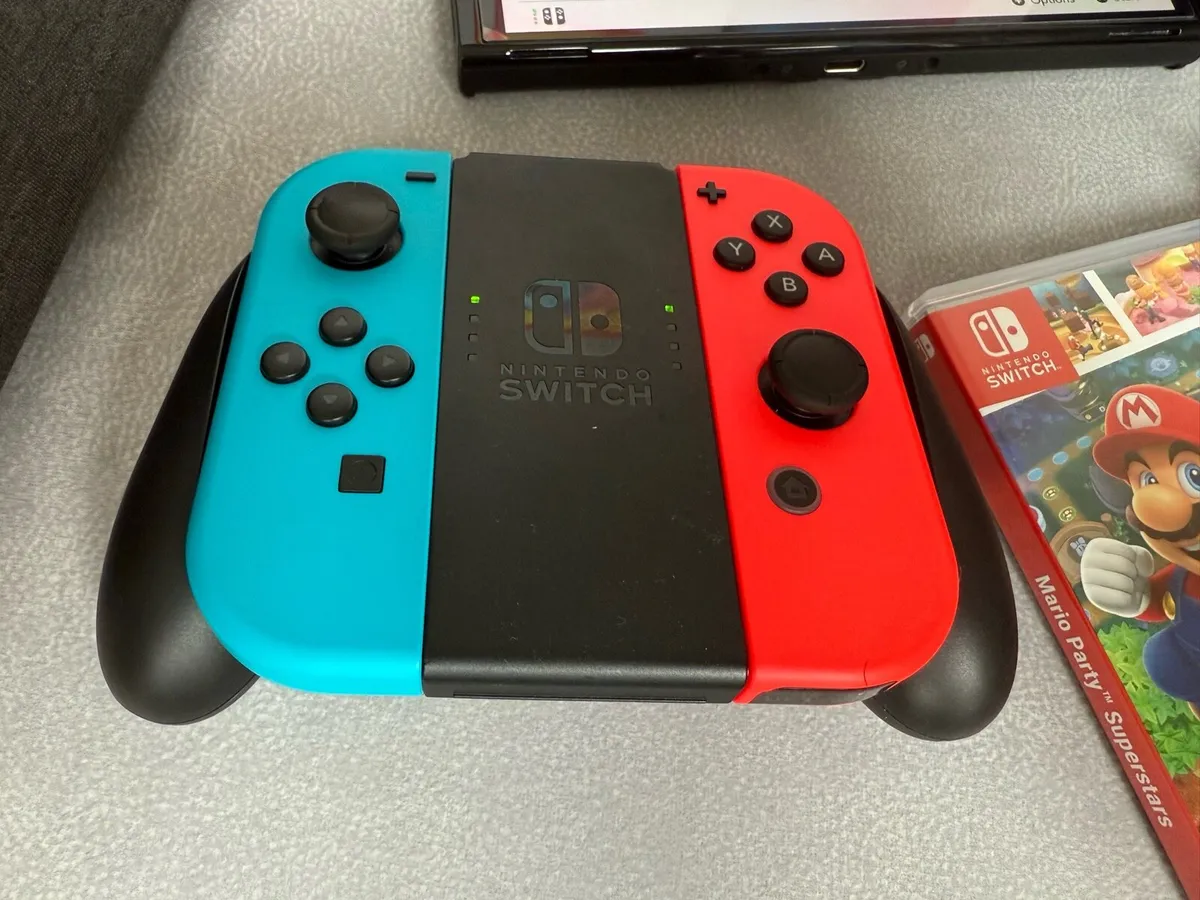 Nintendo Switch Oled - Image 3