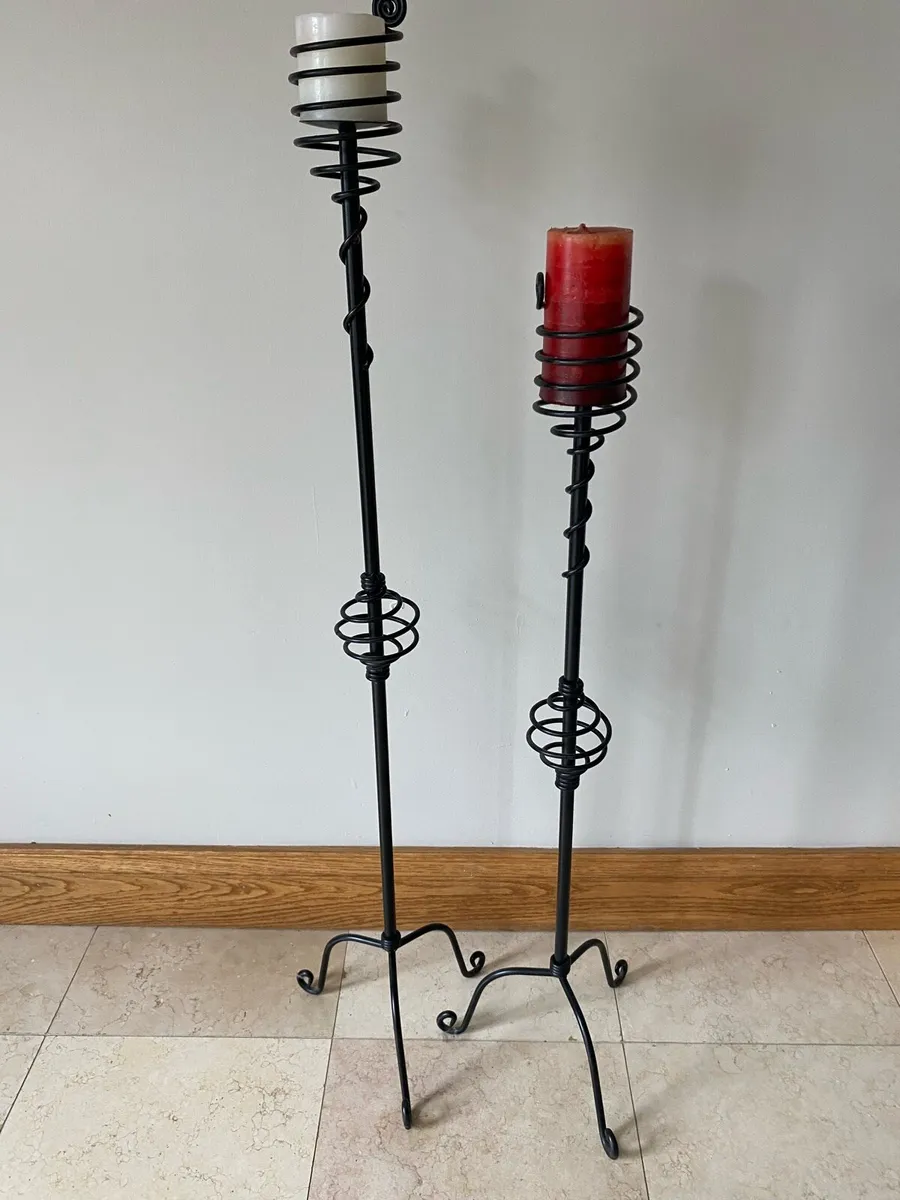 2 candle holders