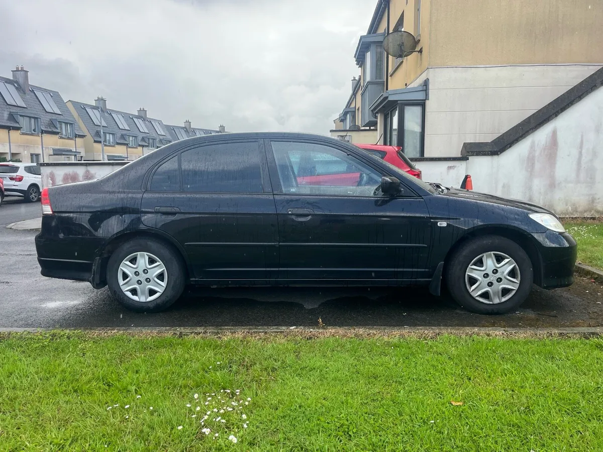 Honda Civic 1.4 - Image 4