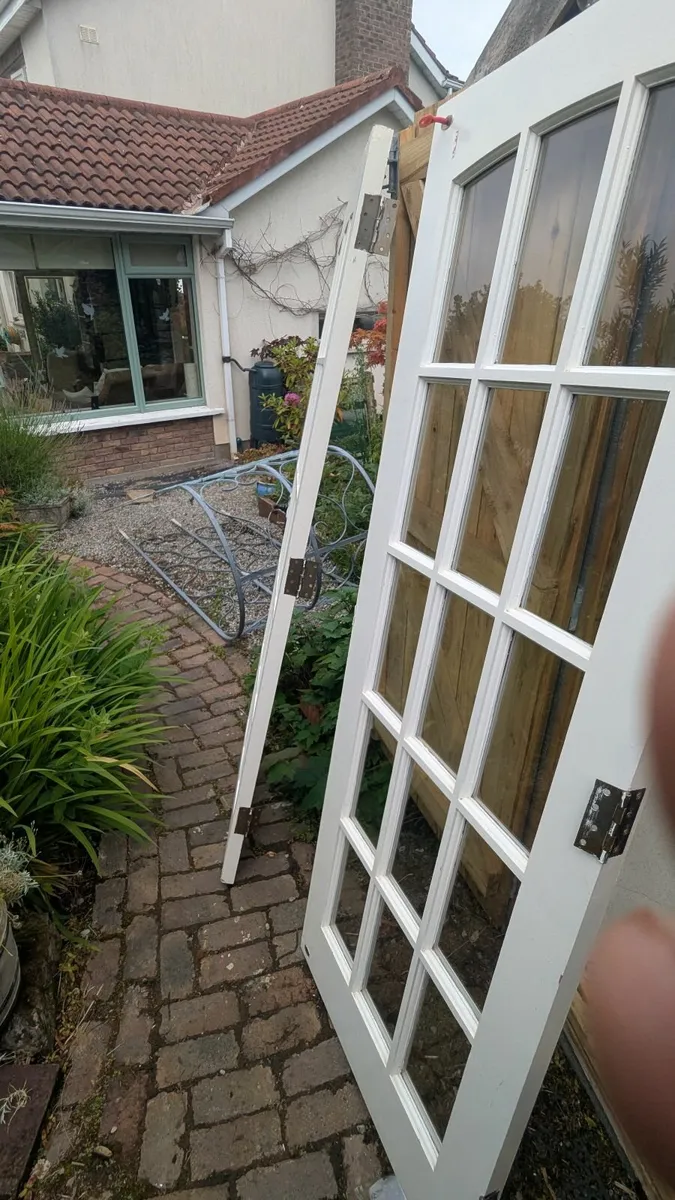 Double patio teak doors - Image 3