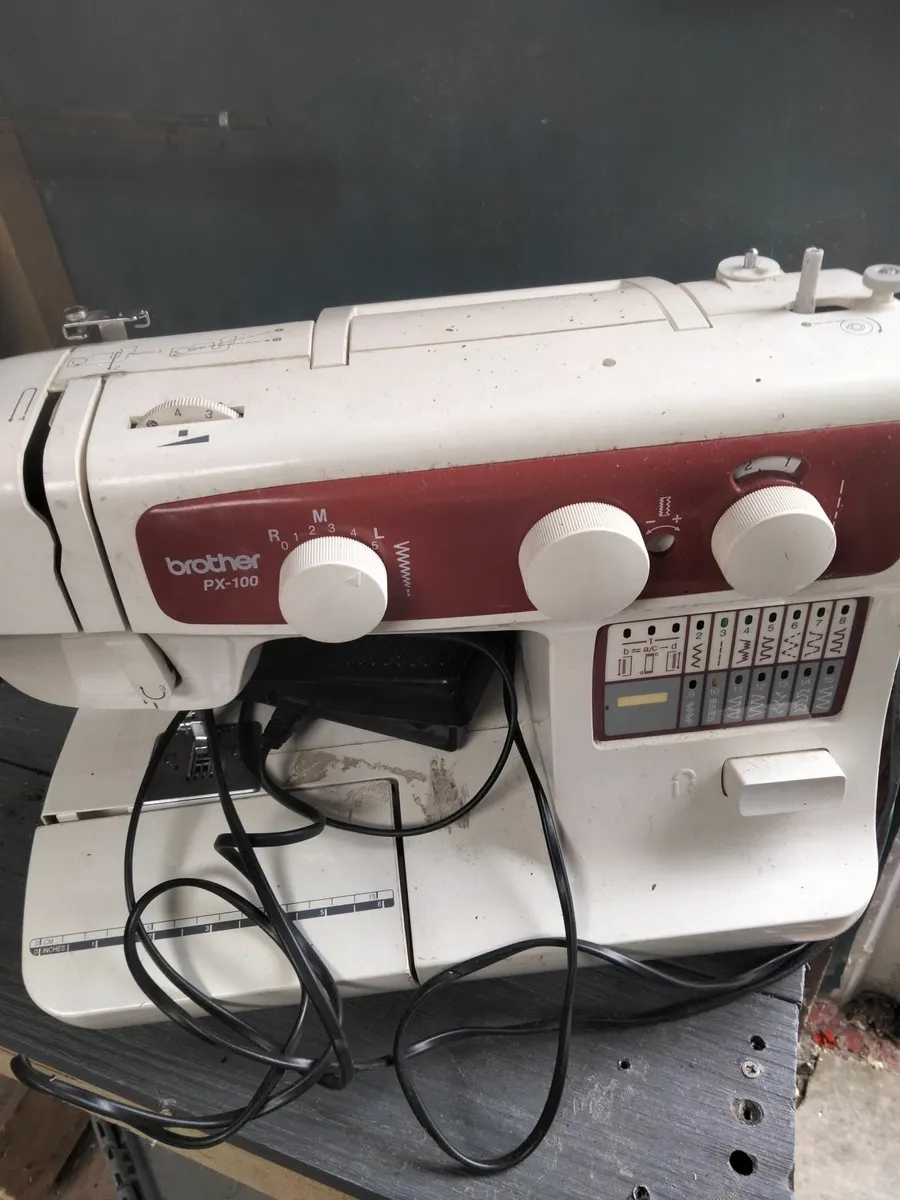 Sewing machine  Free - Image 1